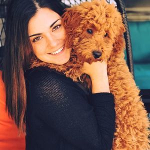 Meet your Posher, Abbey